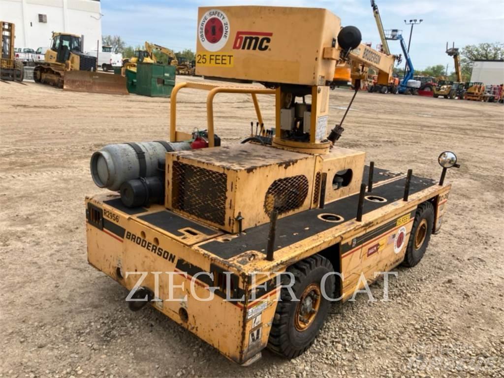 Broderson IC352F Yol-Arazi Tipi Vinçler (AT)