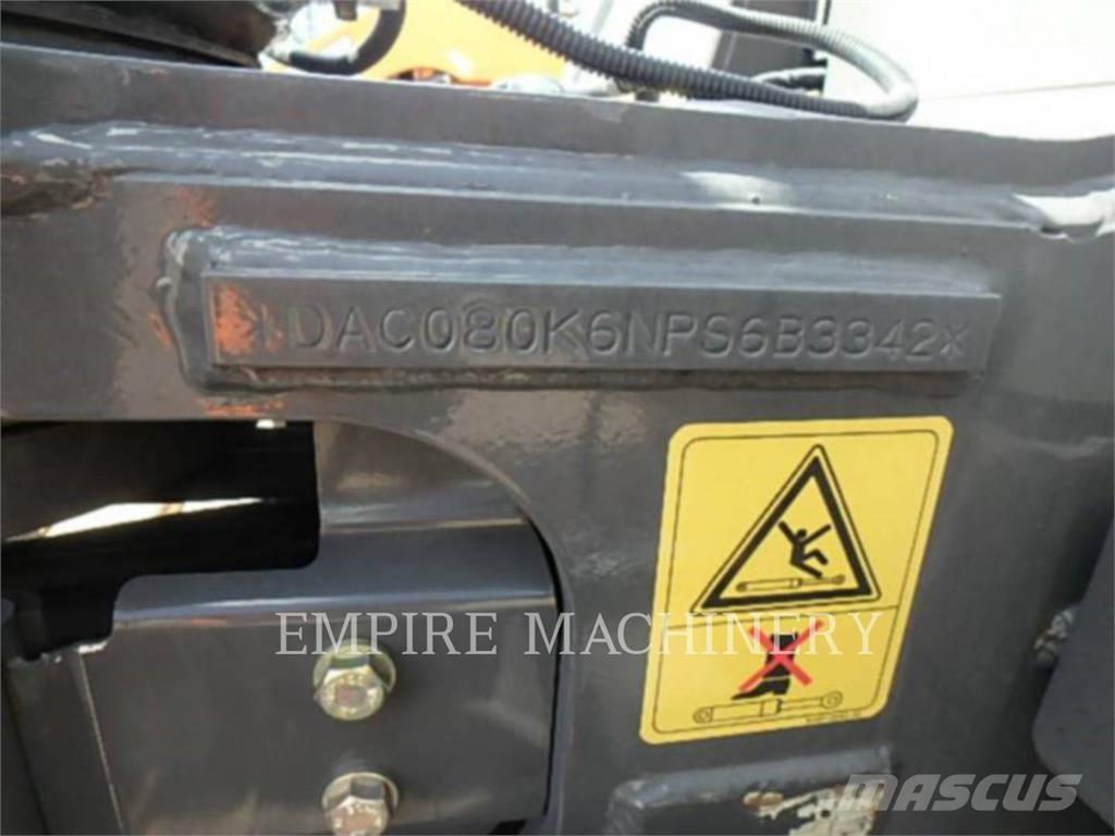 CASE CX80C Paletli ekskavatörler