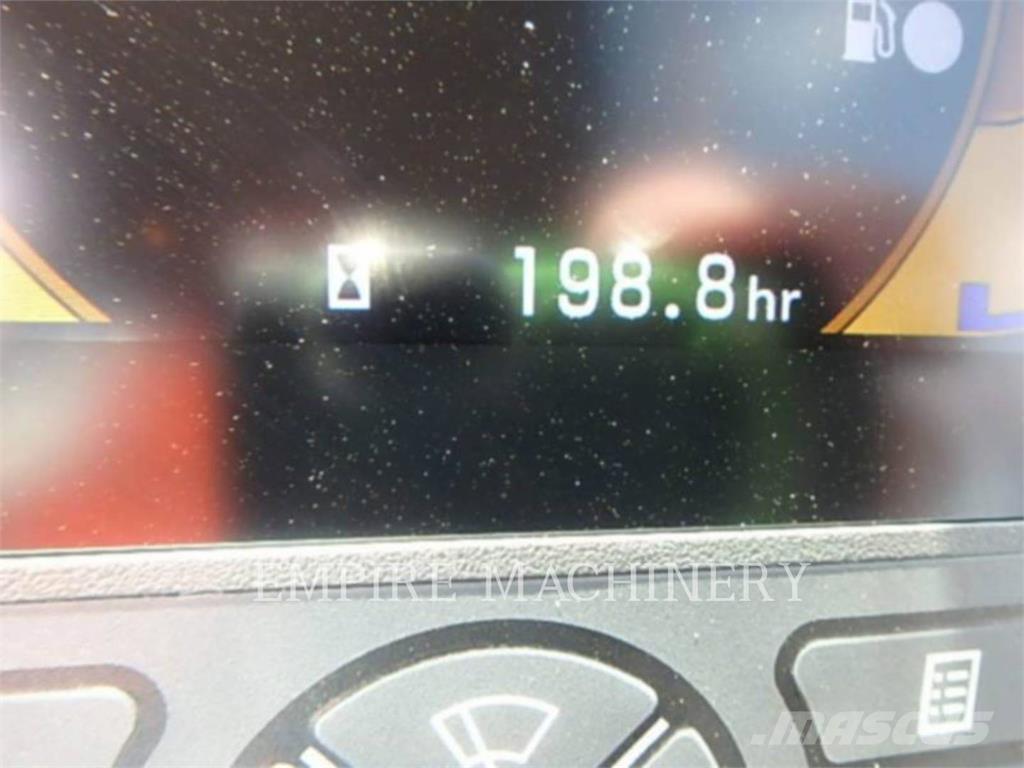 CASE CX80C Paletli ekskavatörler