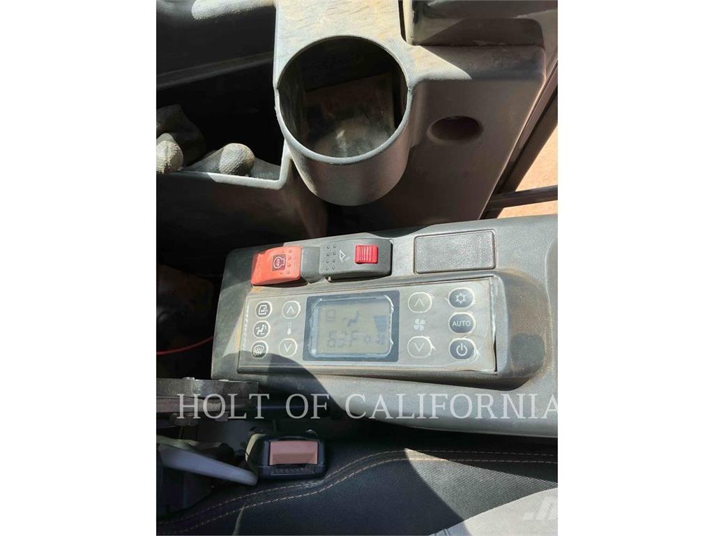 CASE CX80C Paletli ekskavatörler