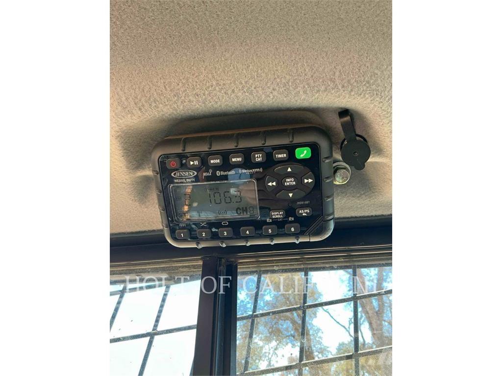 CASE DL550 Paletli yükleyiciler