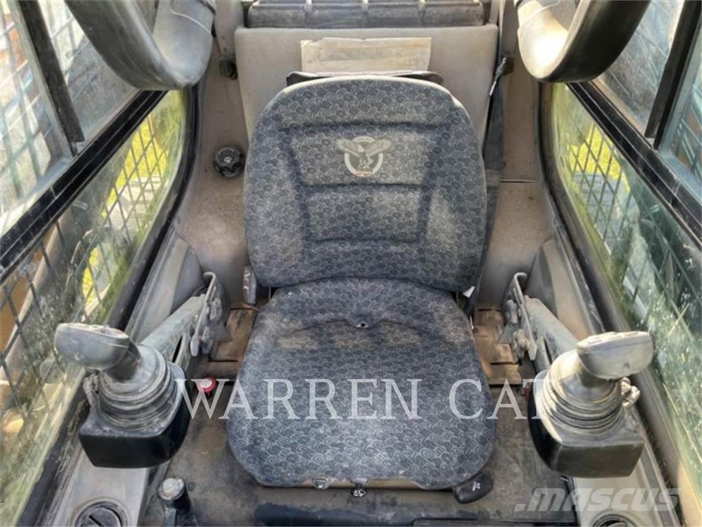 CASE SV280B Skid steer loderler