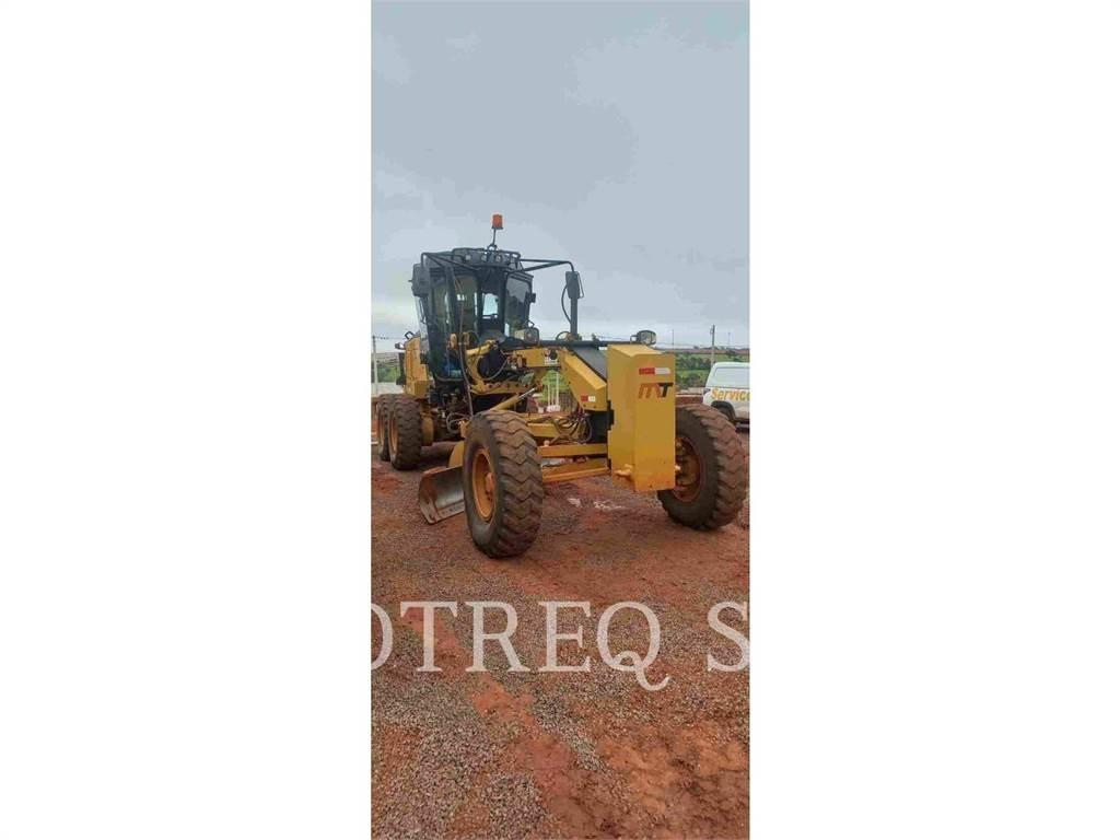 CAT 120 Greyderler