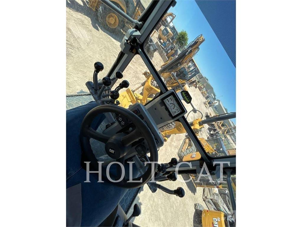 CAT 120 Greyderler