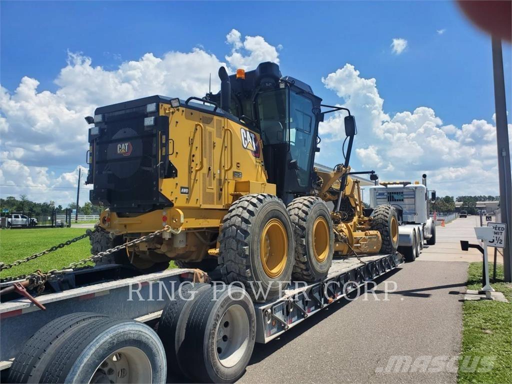 CAT 120 AWD CS Greyderler