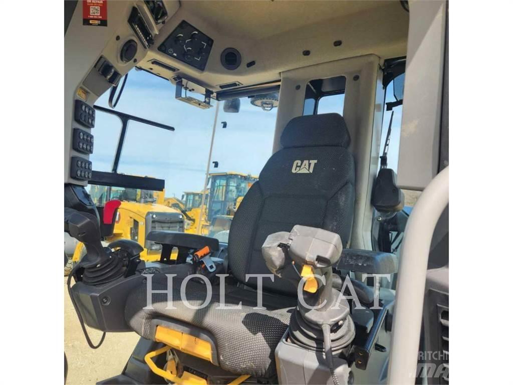 CAT 120 JOY Greyderler