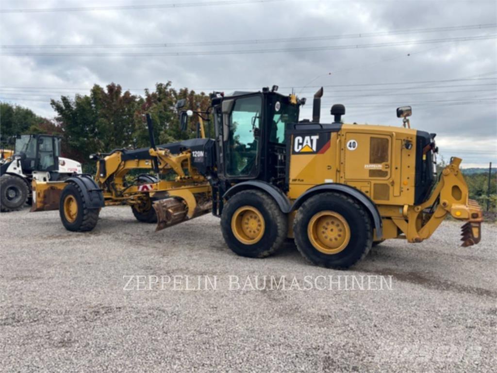 CAT 120M Greyderler