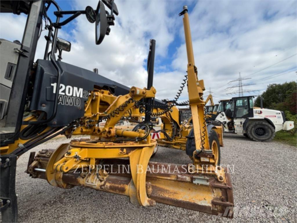 CAT 120M Greyderler