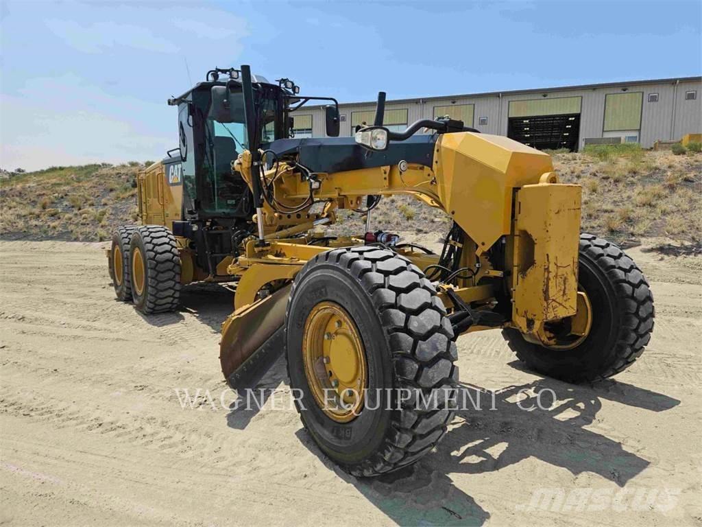 CAT 120M2 AWD Greyderler