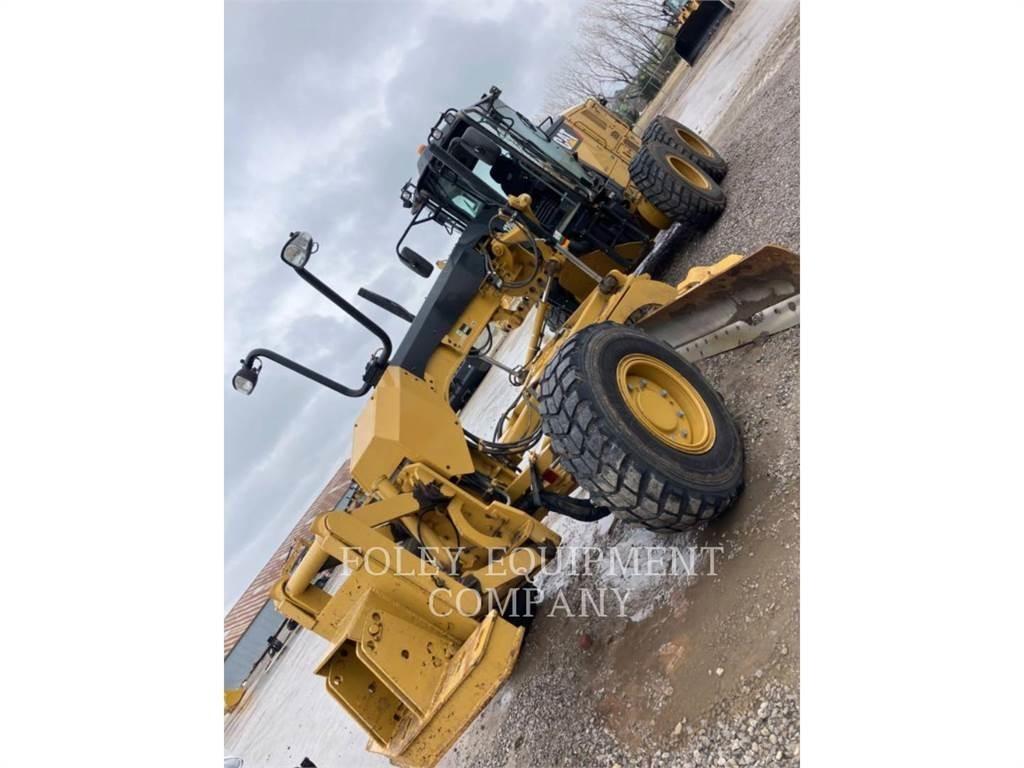 CAT 120M2AWD Greyderler