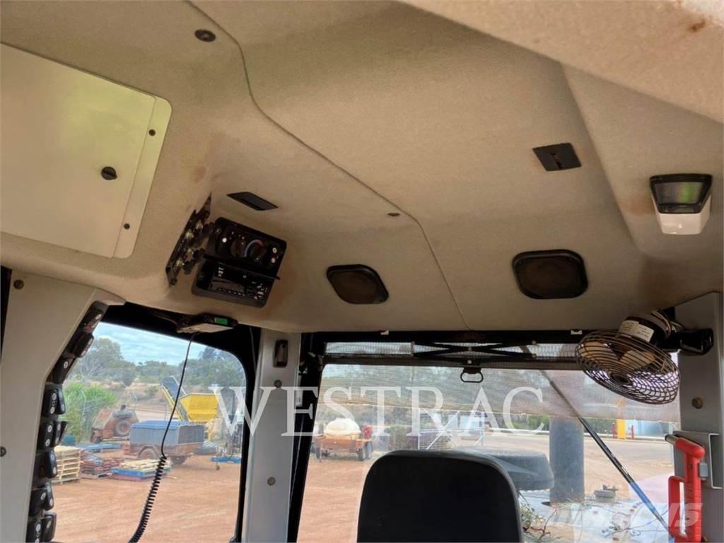CAT 12M Greyderler