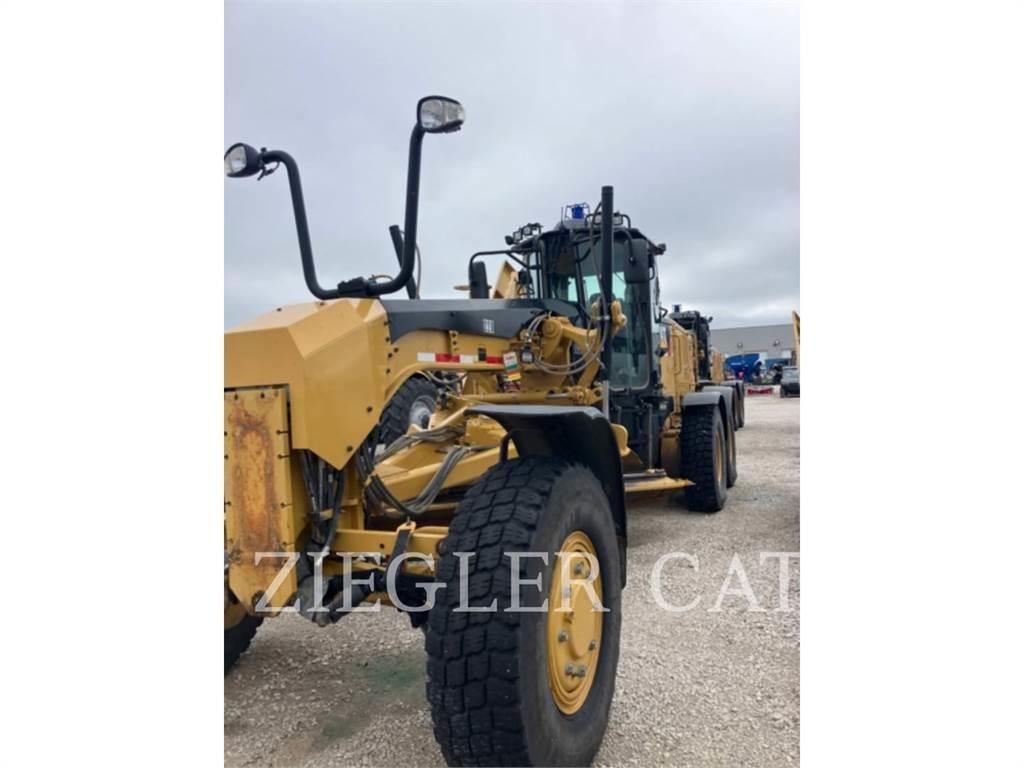 CAT 12M2AWD Greyderler
