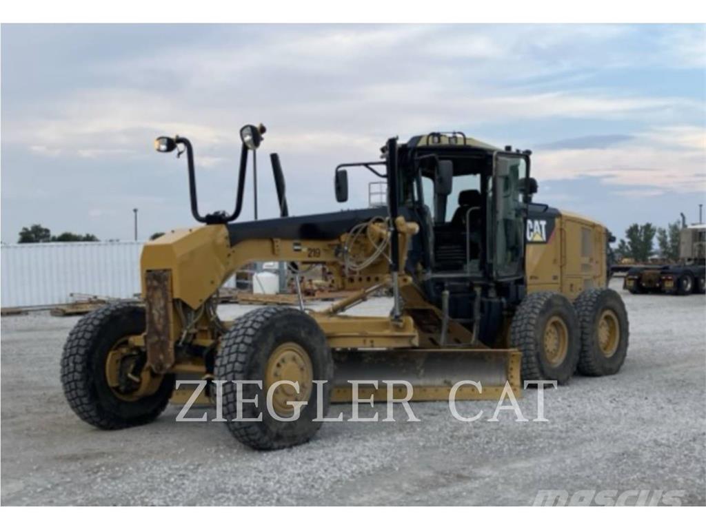 CAT 12M2AWD Greyderler