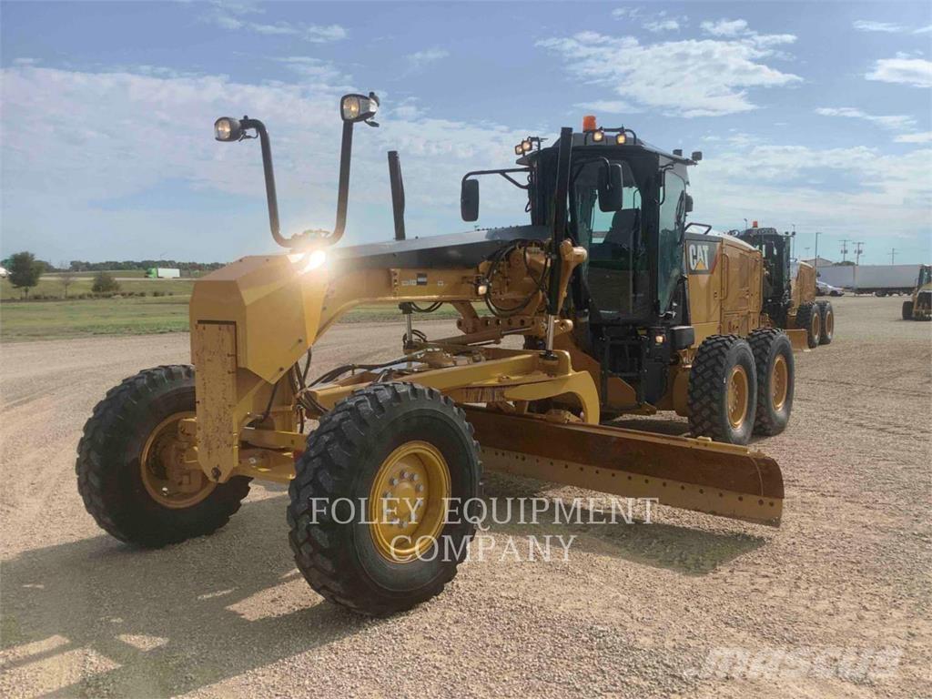 CAT 12M3 Greyderler