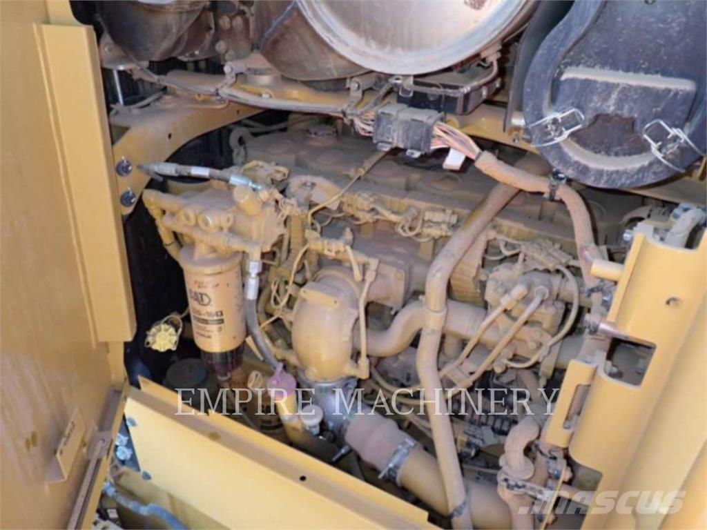 CAT 12M3 Greyderler