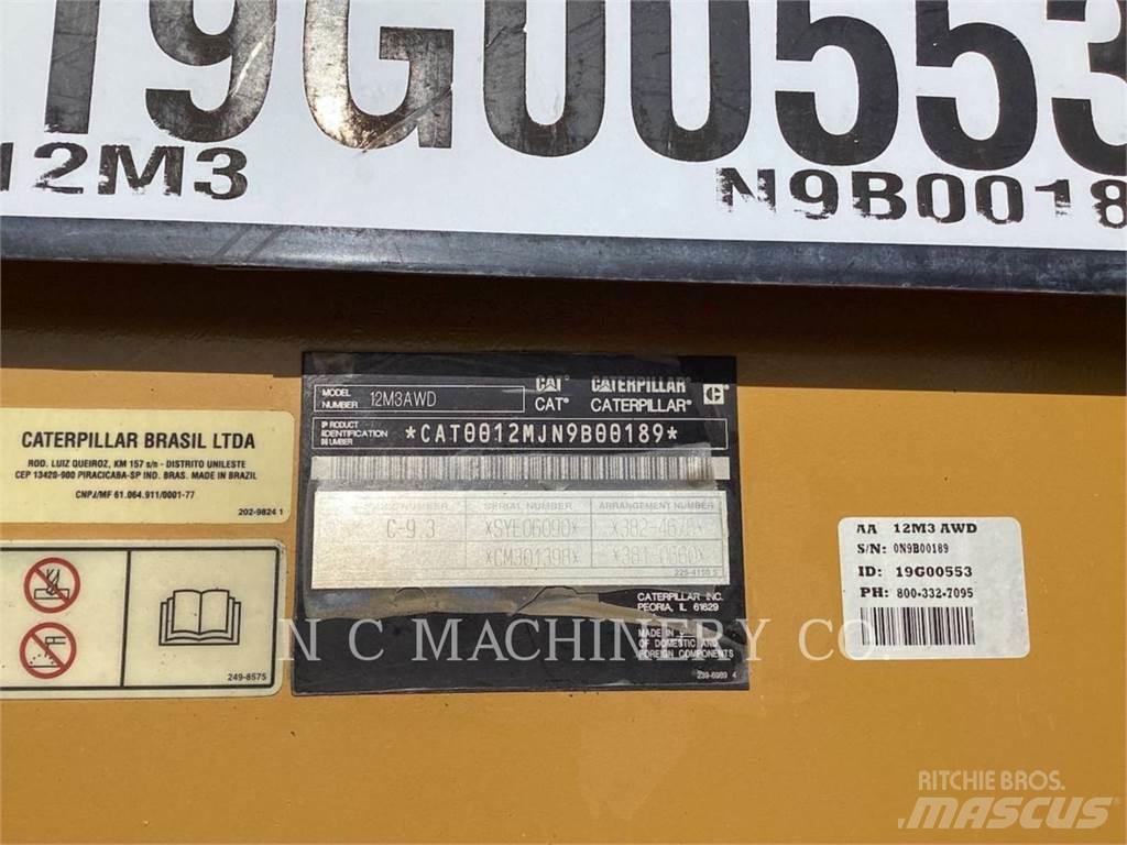 CAT 12M3 AWD Greyderler