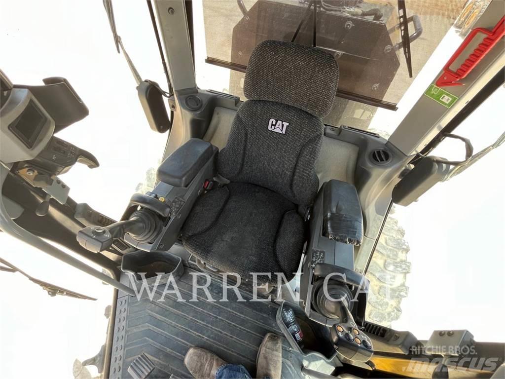 CAT 12M3 AWD Greyderler