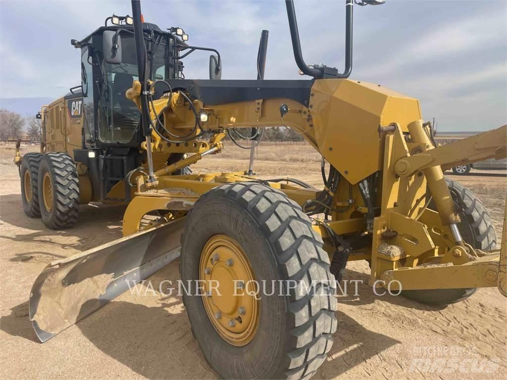 CAT 12M3 AWD Greyderler