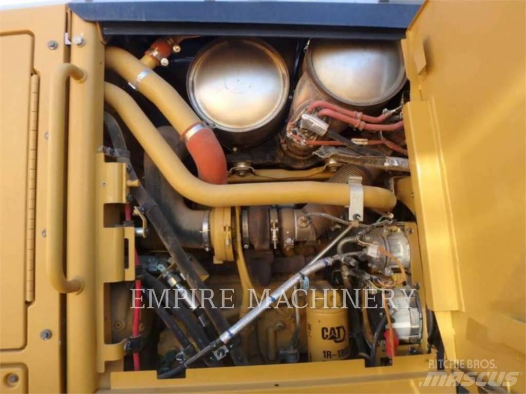 CAT 12M3 AWD Greyderler