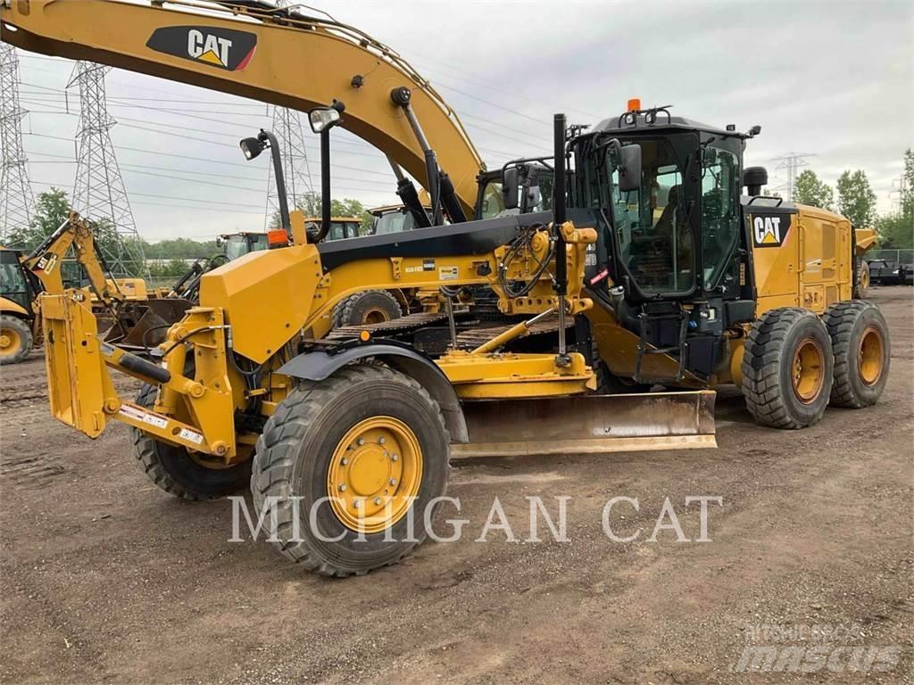 CAT 12M3 AWD Greyderler