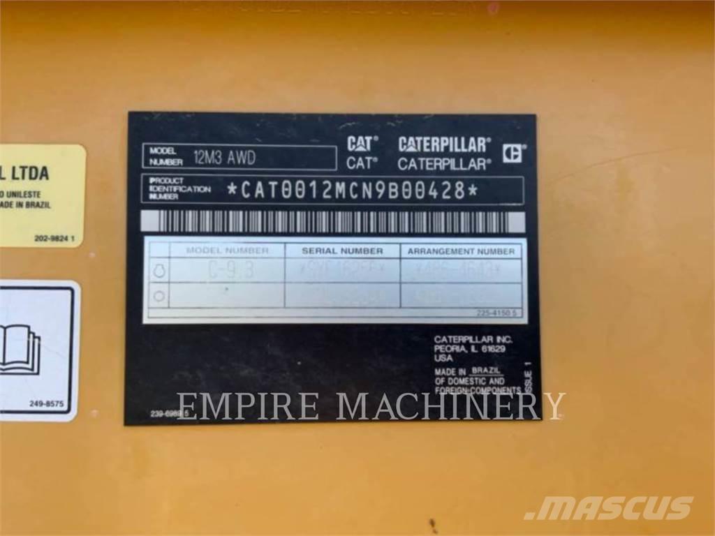 CAT 12M3 AWD Greyderler