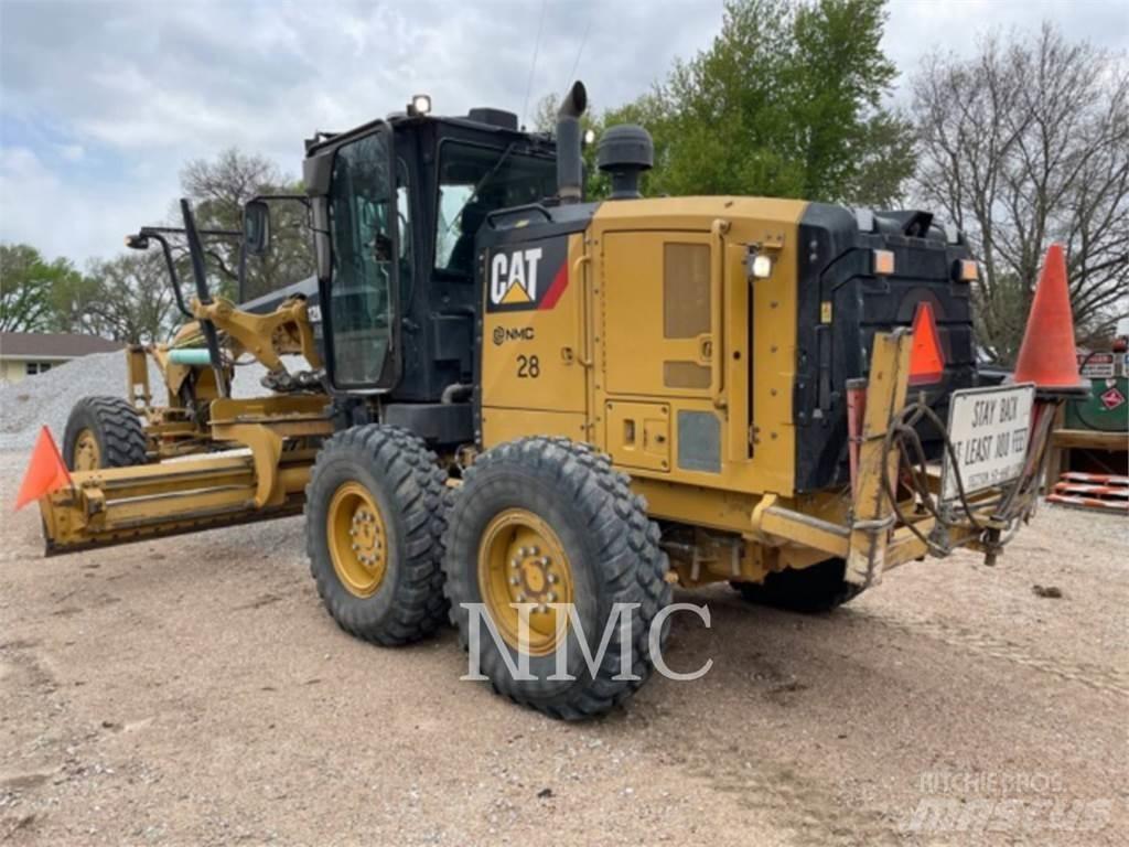CAT 12M3AWD Greyderler