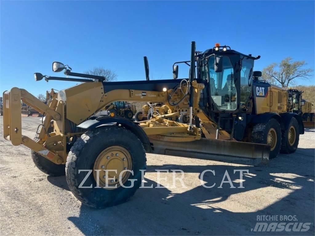 CAT 12M3AWD Greyderler