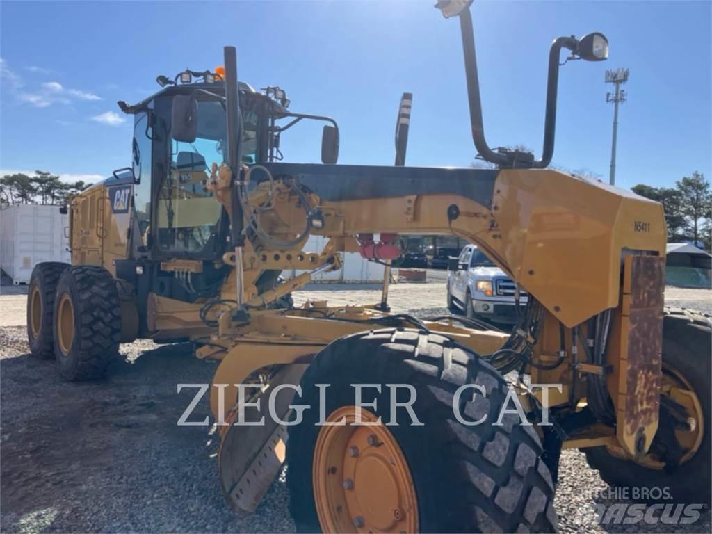 CAT 12M3AWD Greyderler