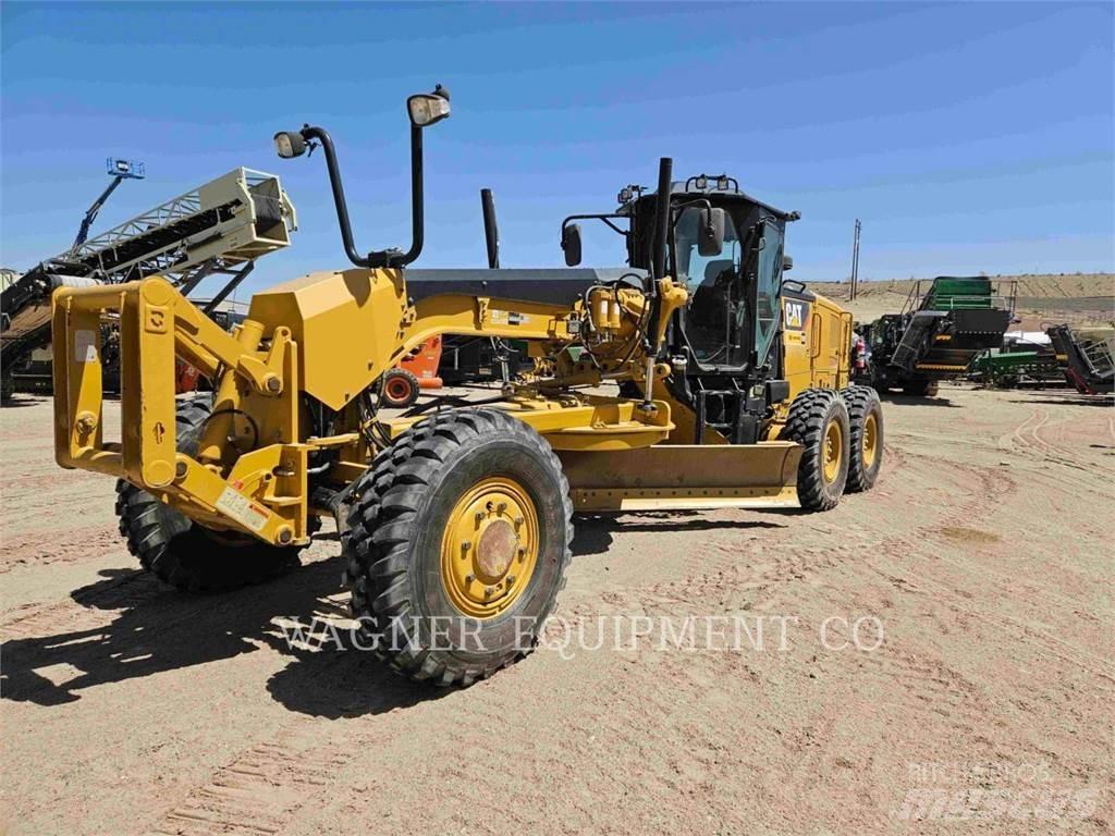 CAT 12M3AWD Greyderler