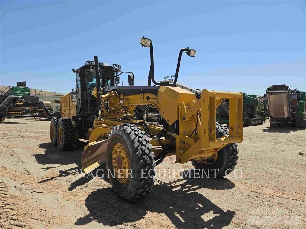 CAT 12M3AWD Greyderler