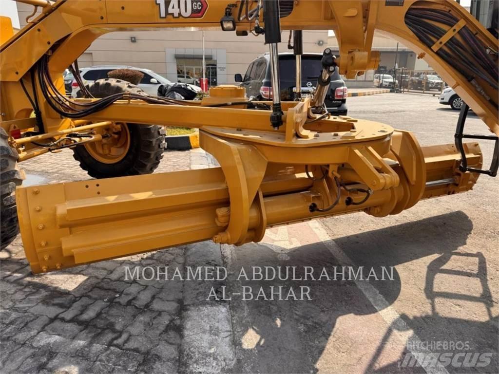 CAT 140 Greyderler