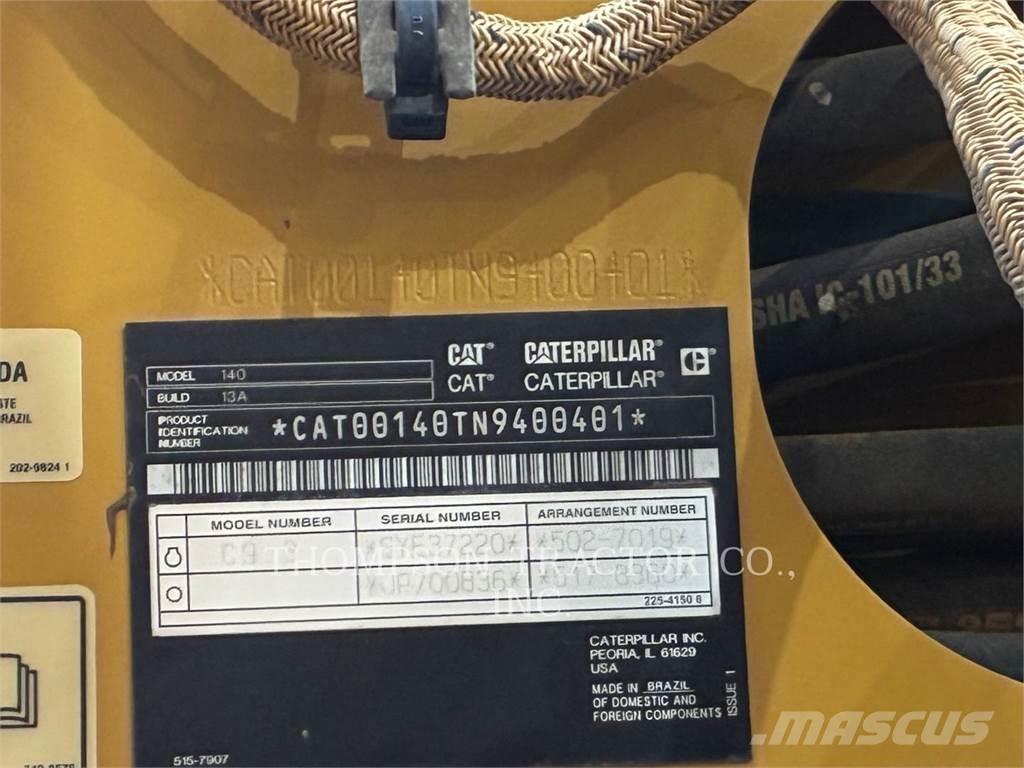 CAT 140 Greyderler