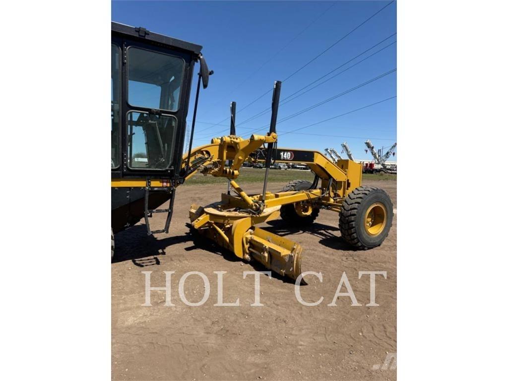 CAT 140 Greyderler