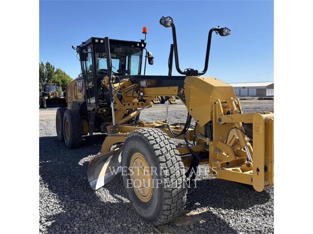 CAT 140 Greyderler
