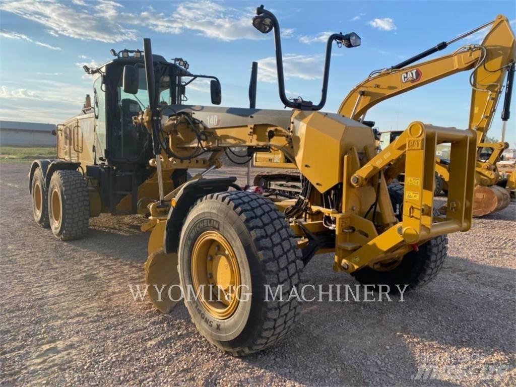 CAT 140 AWD Greyderler
