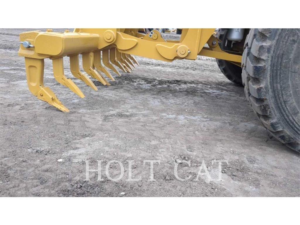CAT 140 AWD Greyderler