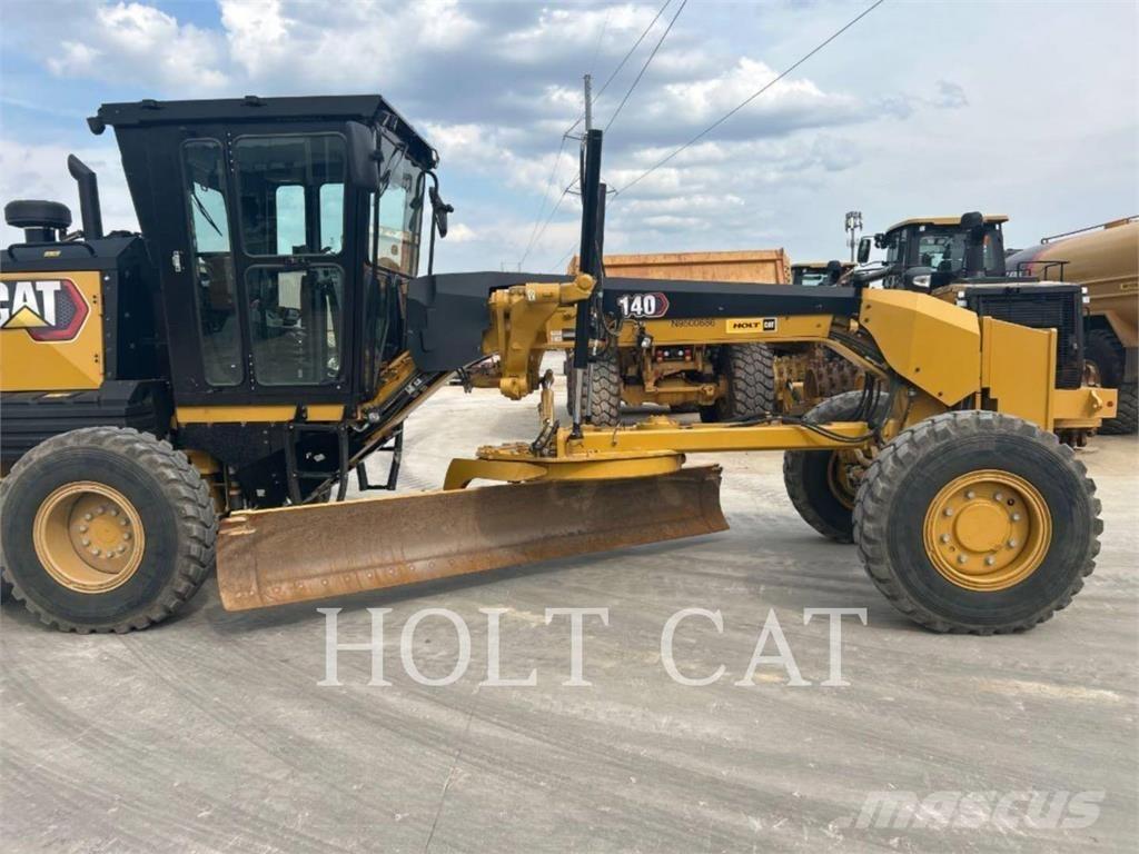 CAT 140 AWD Greyderler