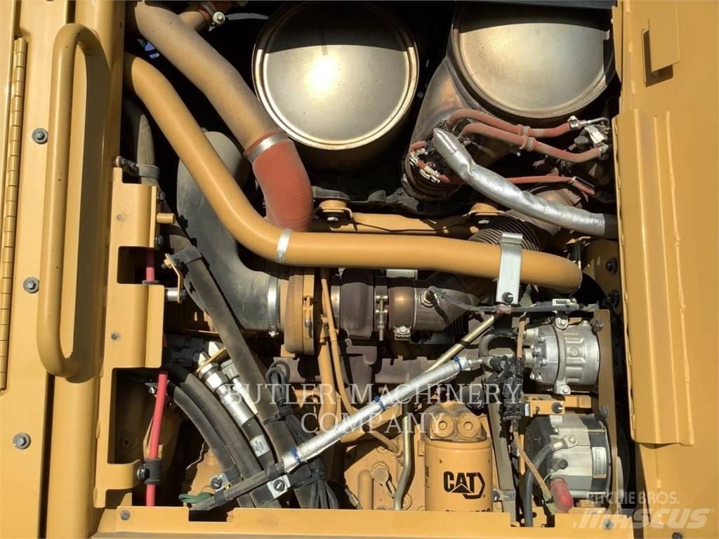 CAT 140 M3 Greyderler