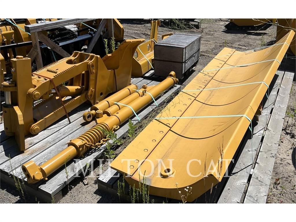 CAT 140 MASTLESS WING Kar püskürtücüler