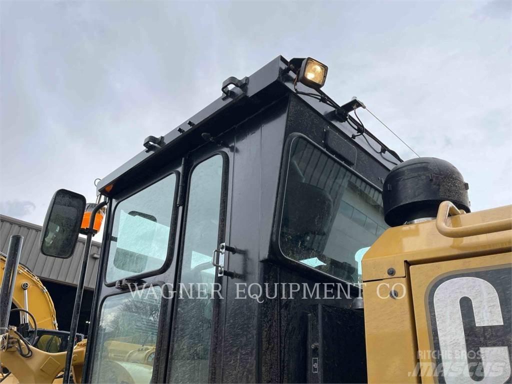 CAT 140GC Greyderler