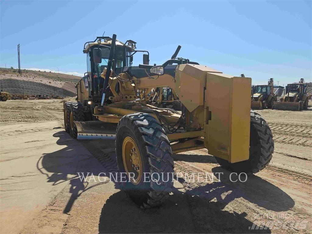 CAT 140M Greyderler