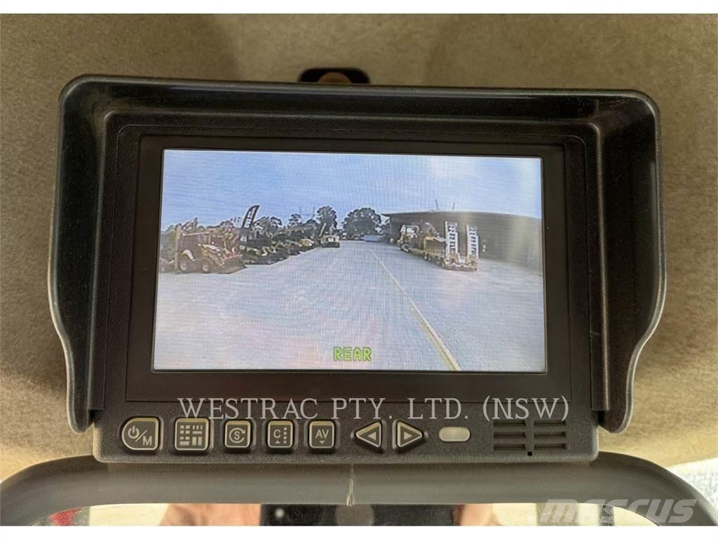 CAT 140M Greyderler