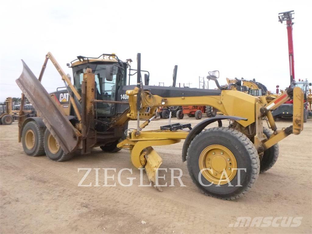 CAT 140M Greyderler
