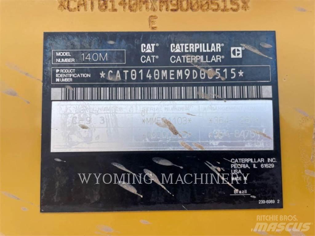 CAT 140M 2 Greyderler
