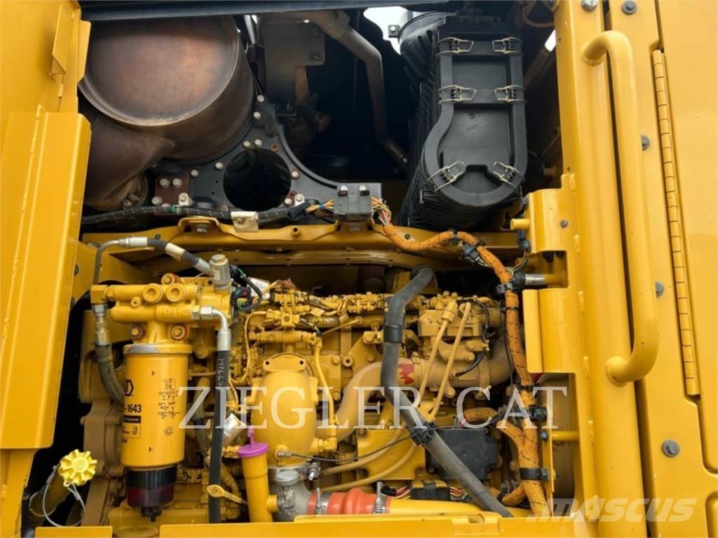 CAT 140M2 Greyderler