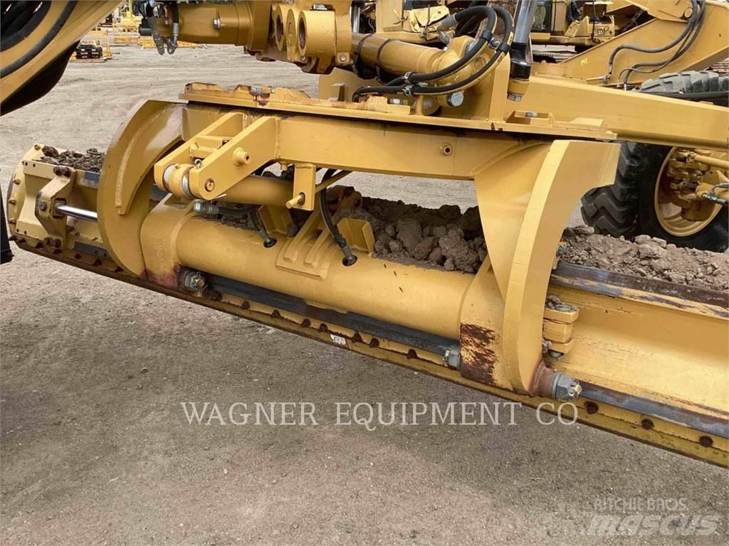CAT 140M2 Greyderler