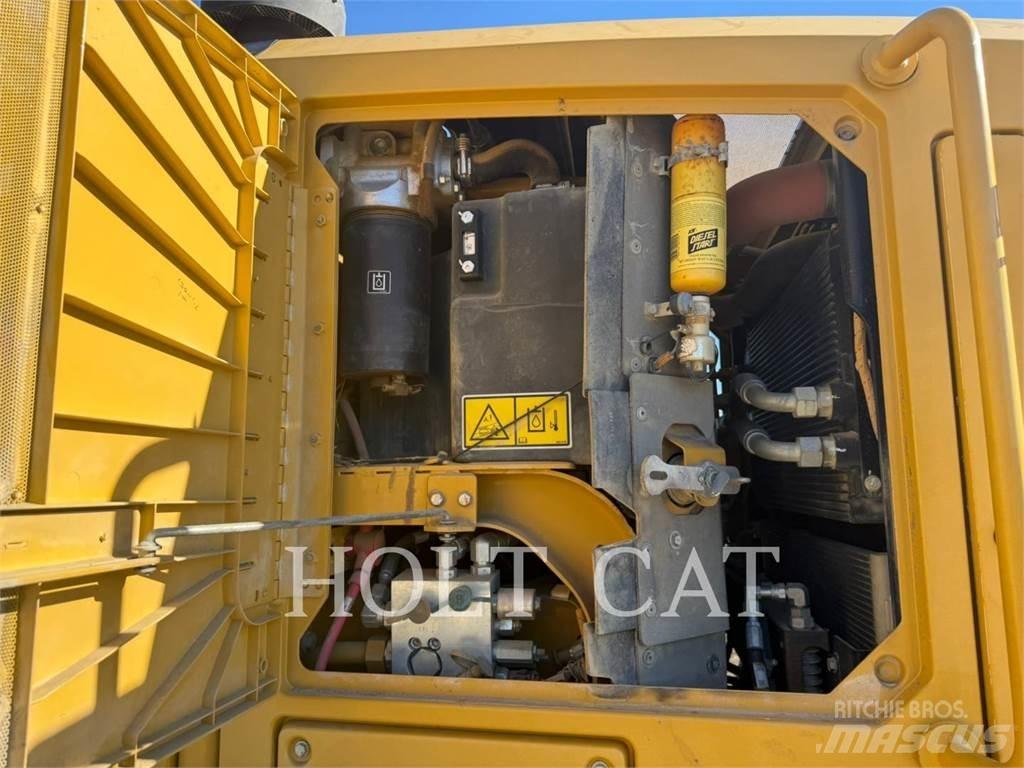 CAT 140M2 AWD Greyderler