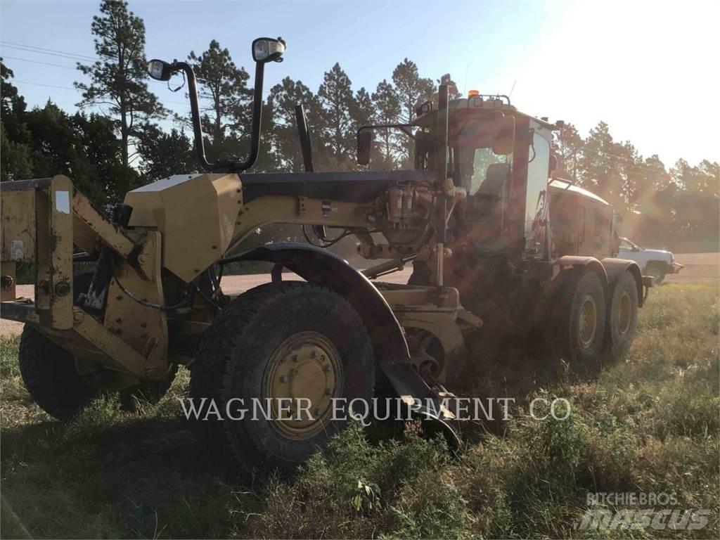 CAT 140M2 AWD Greyderler