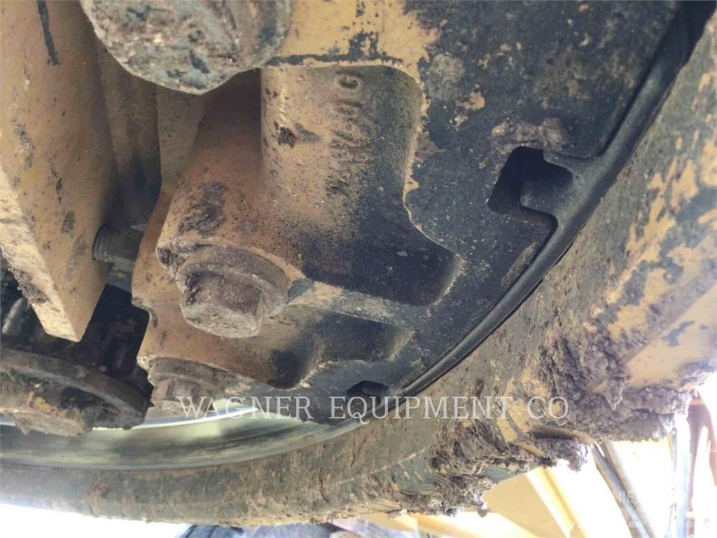 CAT 140M2 AWD Greyderler