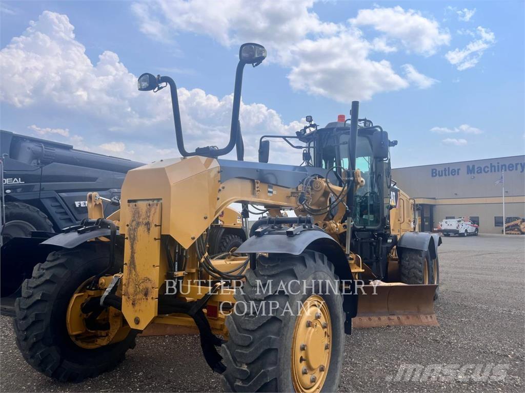 CAT 140M2AWD Greyderler